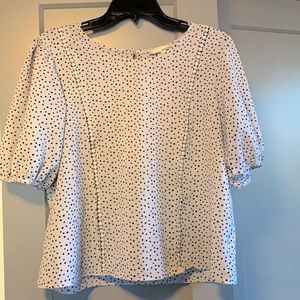 Jane and Hudson Puff Sleeve Polka Dot Top